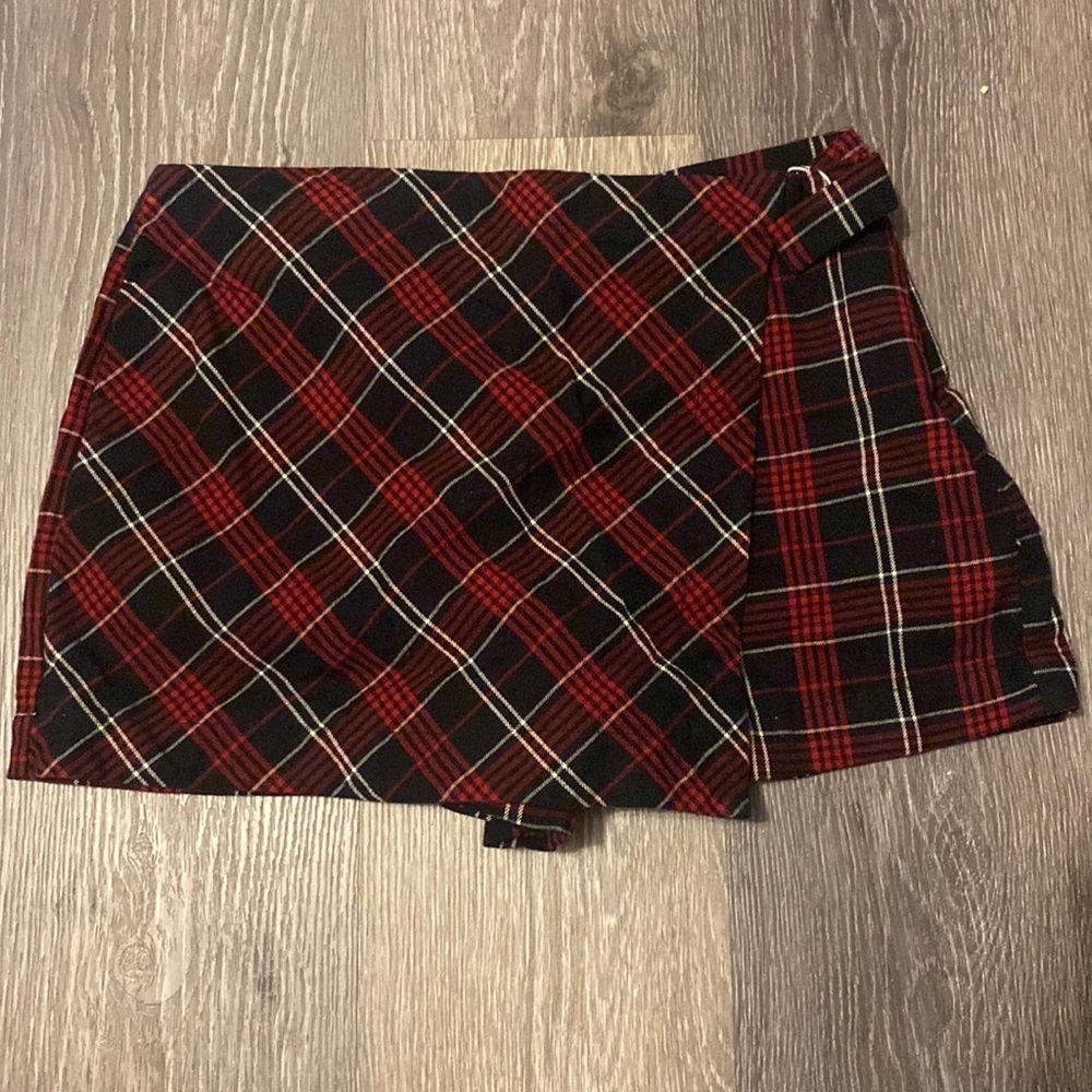 red plaid skort